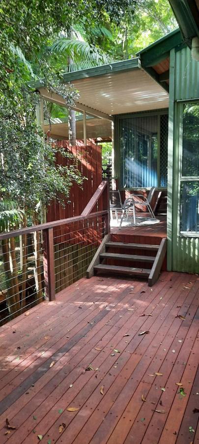 Treetops Montville Exterior photo