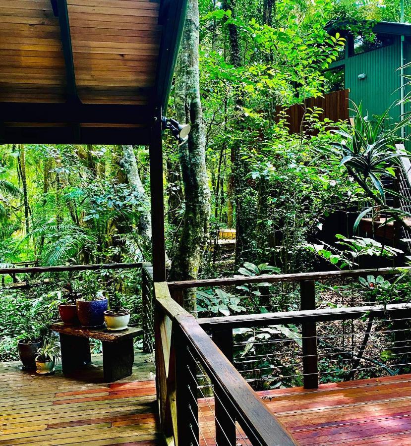 Treetops Montville Exterior photo