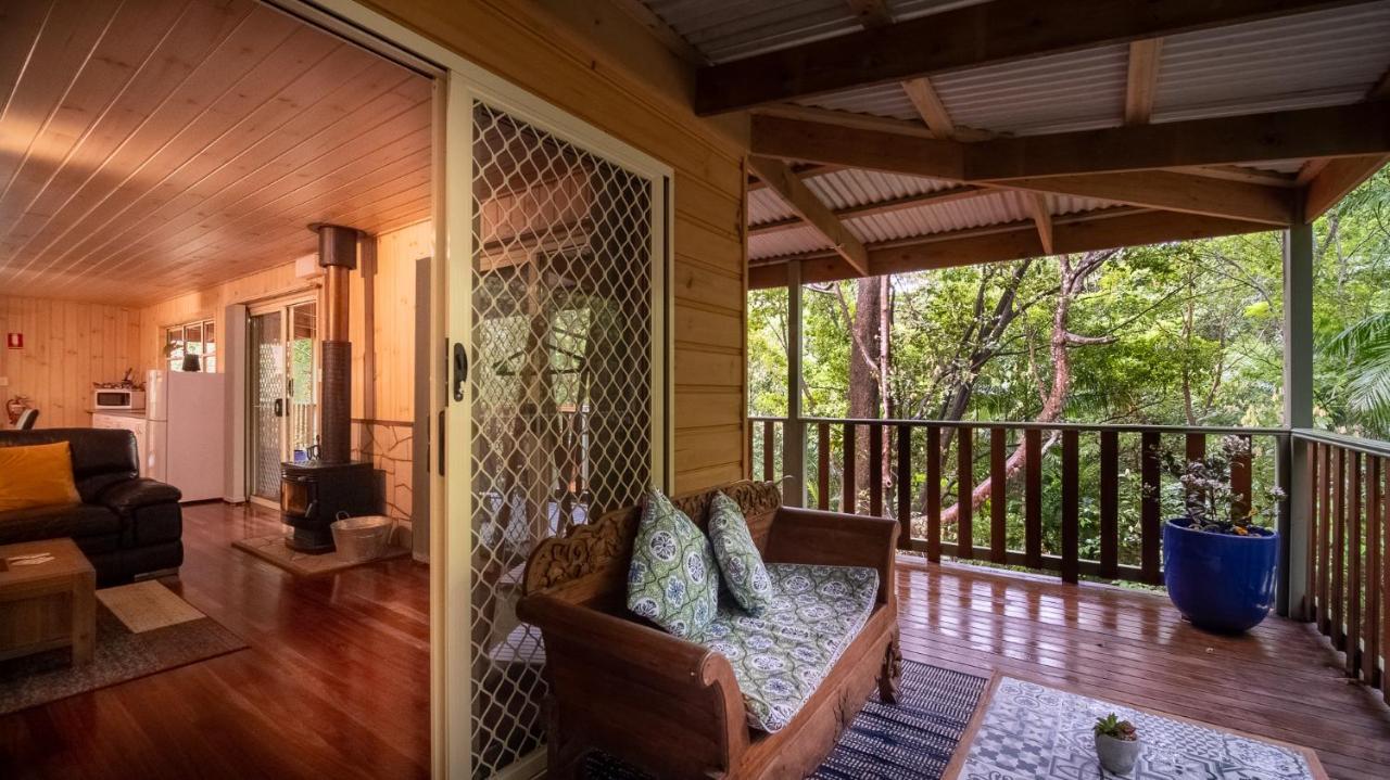 Treetops Montville Exterior photo