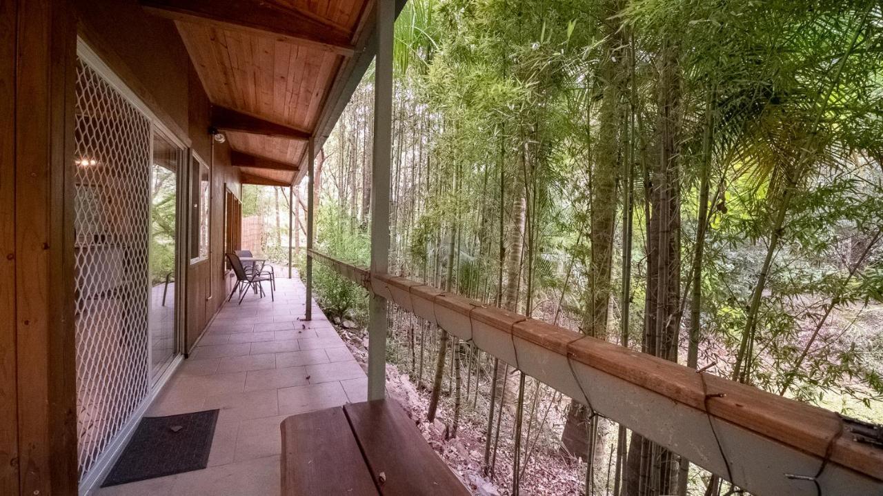 Treetops Montville Exterior photo